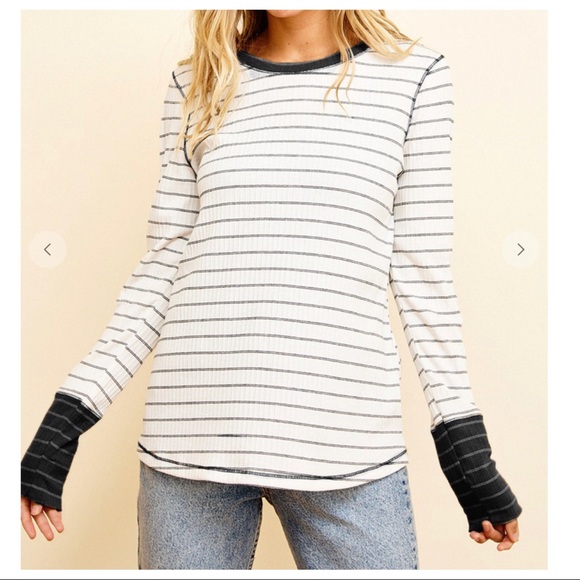 It’s all about the stripes! Reverse stitch long sleeves striped top - Picture 5 of 6